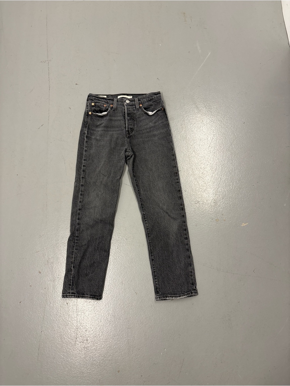 Levi’s Women’s Black Straight-Leg Jeans